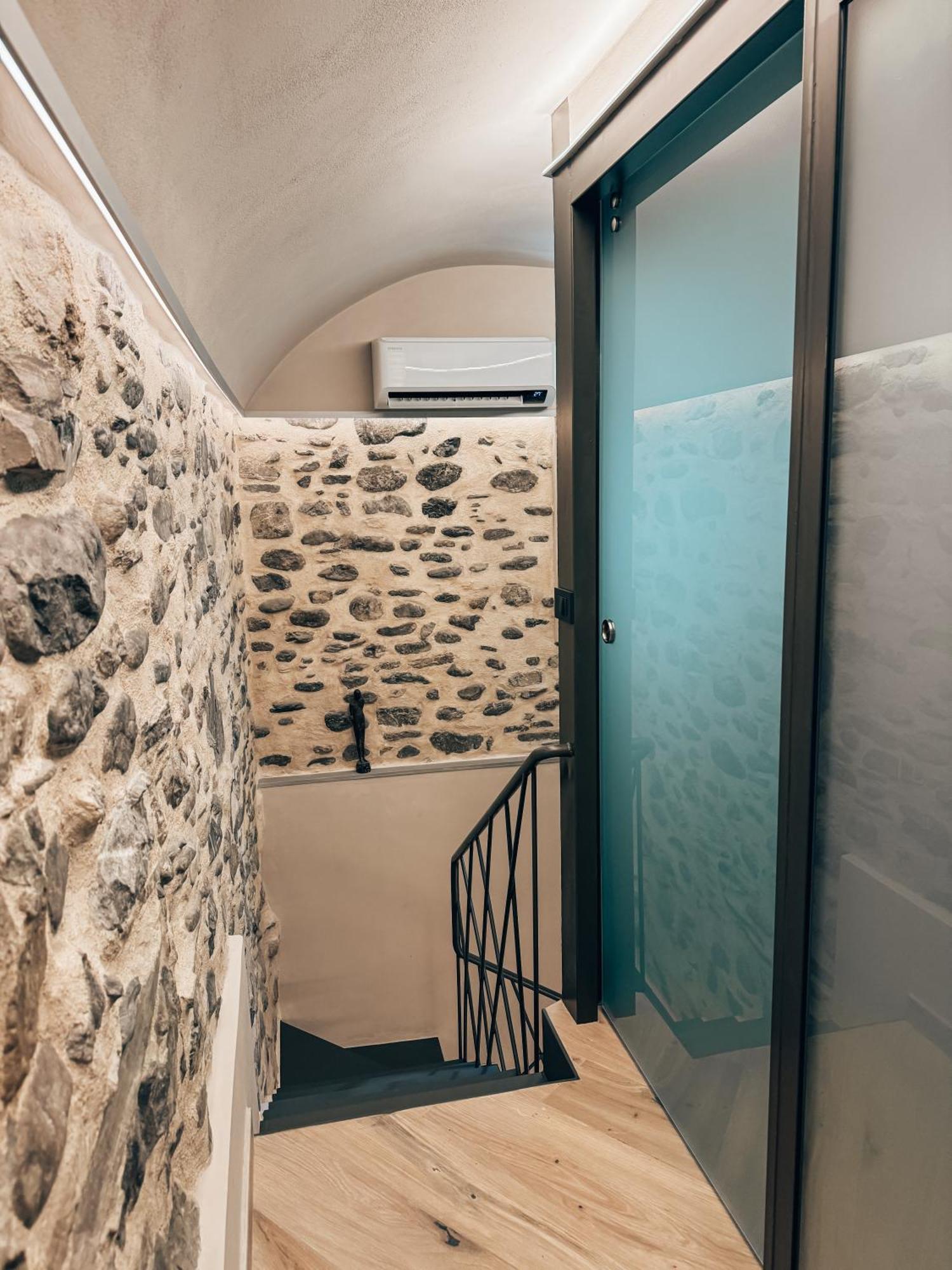 Talking Stones Bed & Breakfast Dolceacqua Bagian luar foto